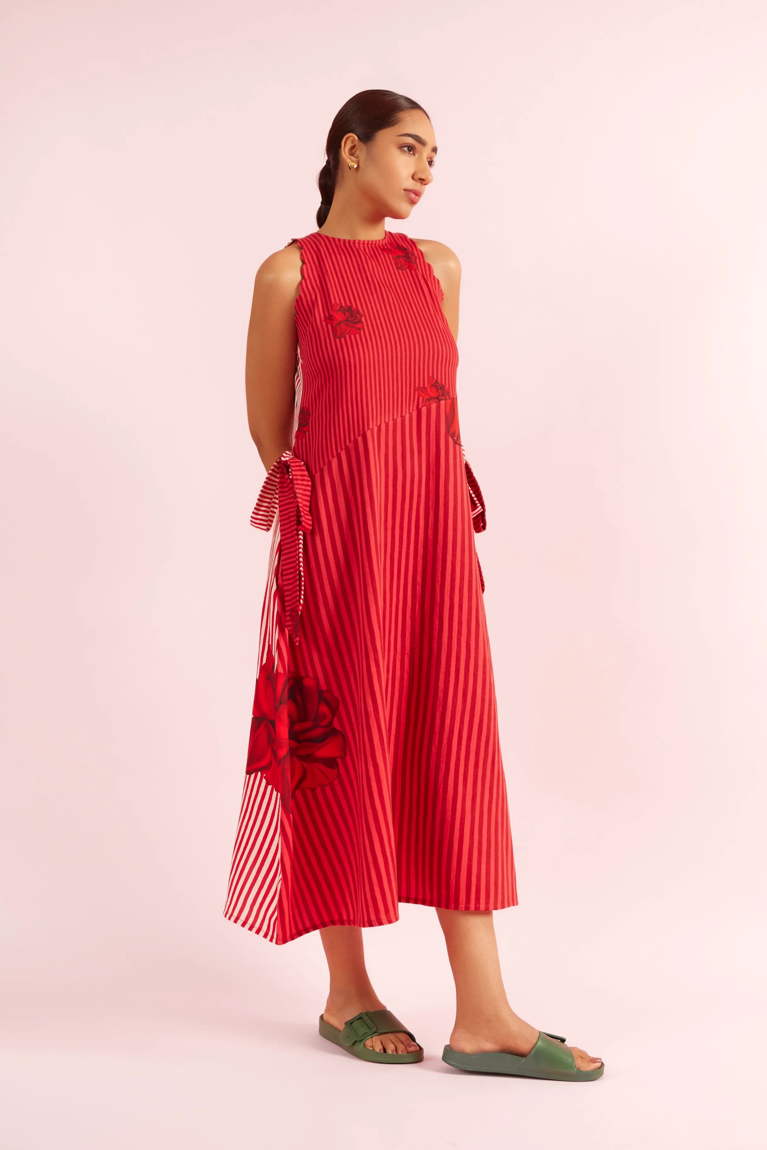 Mad Love Bow Lounge dress, a product by Sleeplove