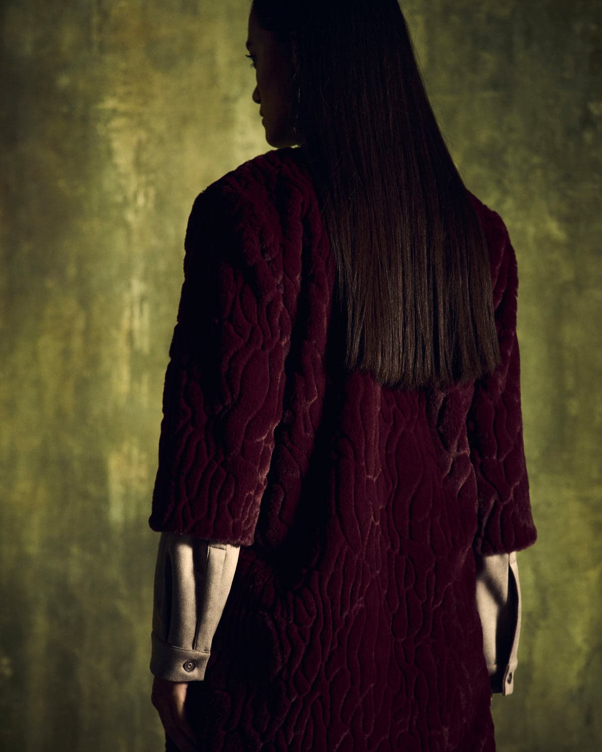 Thumbnail preview #2 for LONG OVERCOAT IN FUR