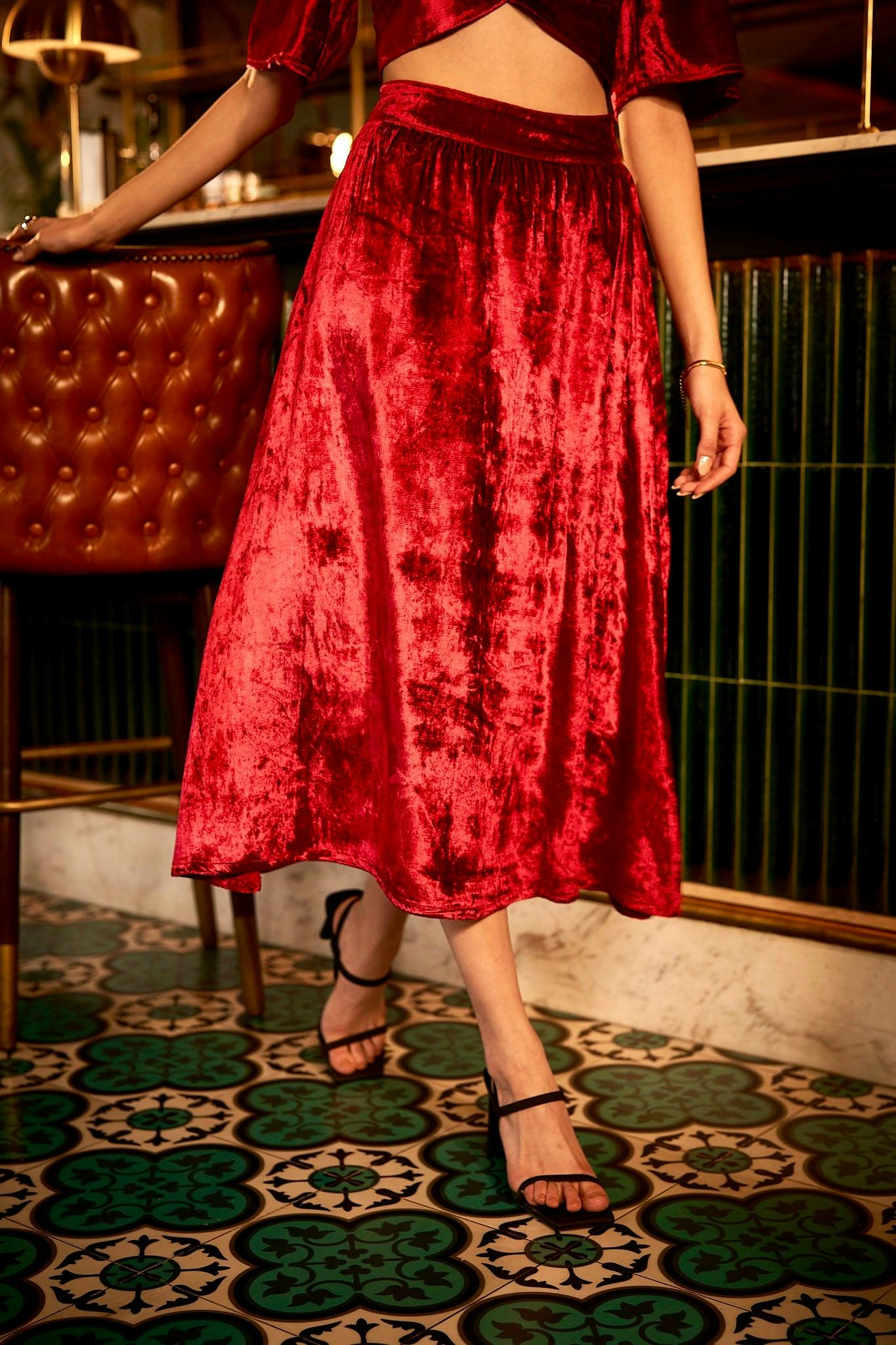 Thumbnail preview #2 for BELLA VELVET MIDI SKIRT