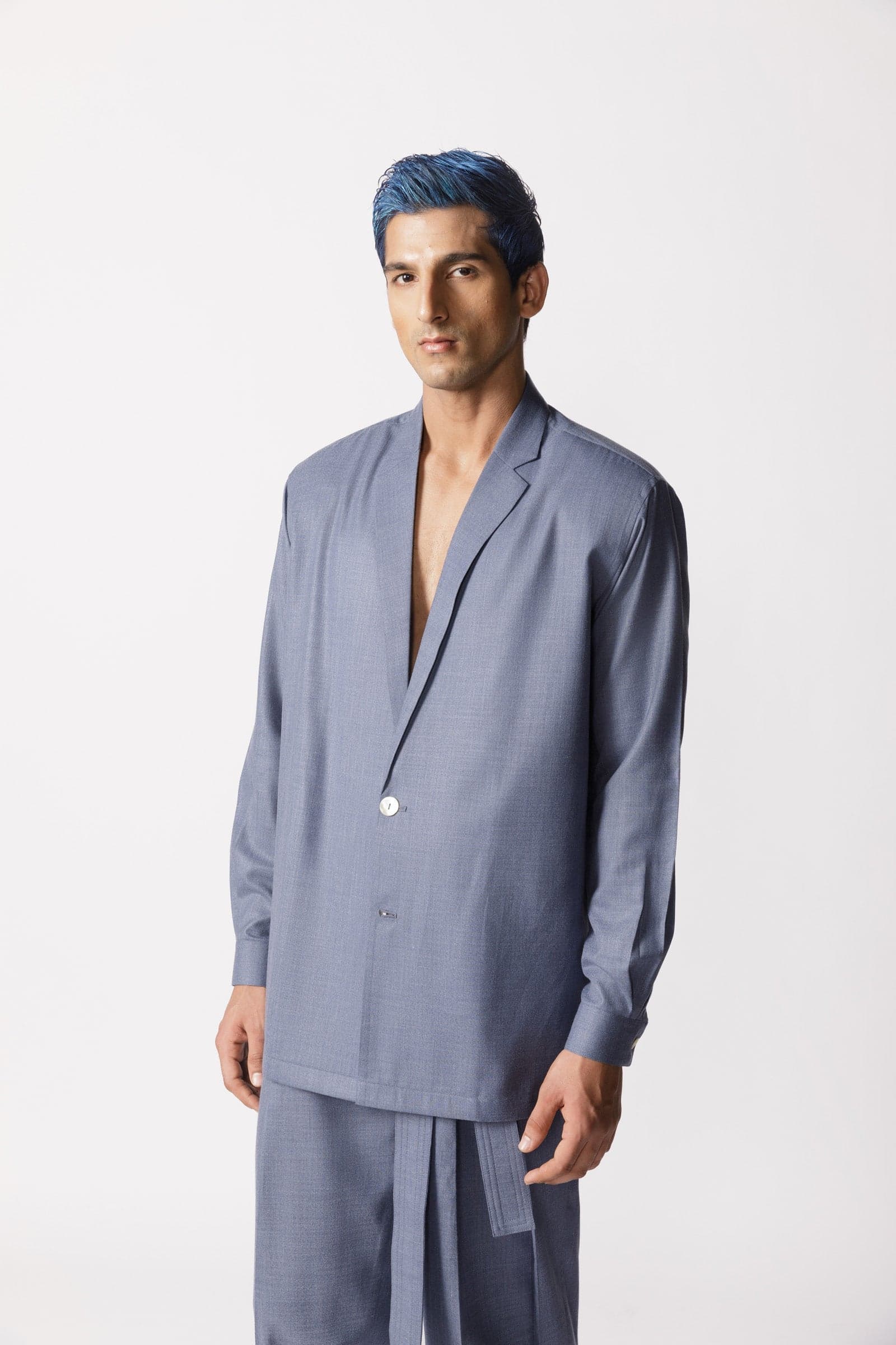 Thumbnail preview #4 for Oversized casual blazer