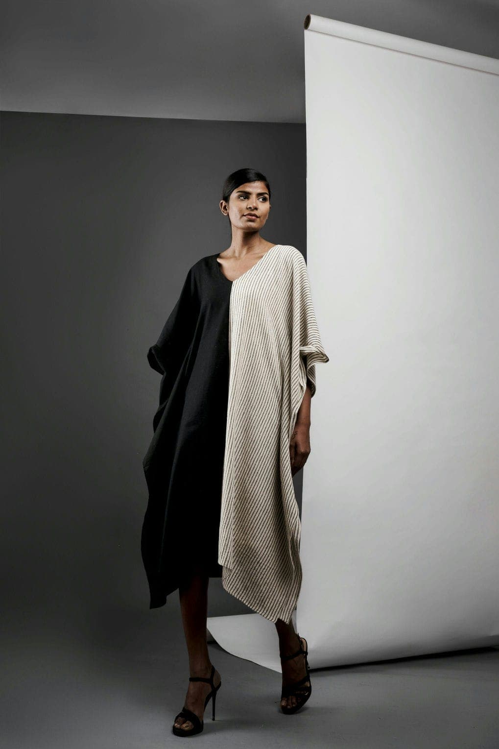 Thumbnail preview #0 for ATBW - Black Striped Kaftan