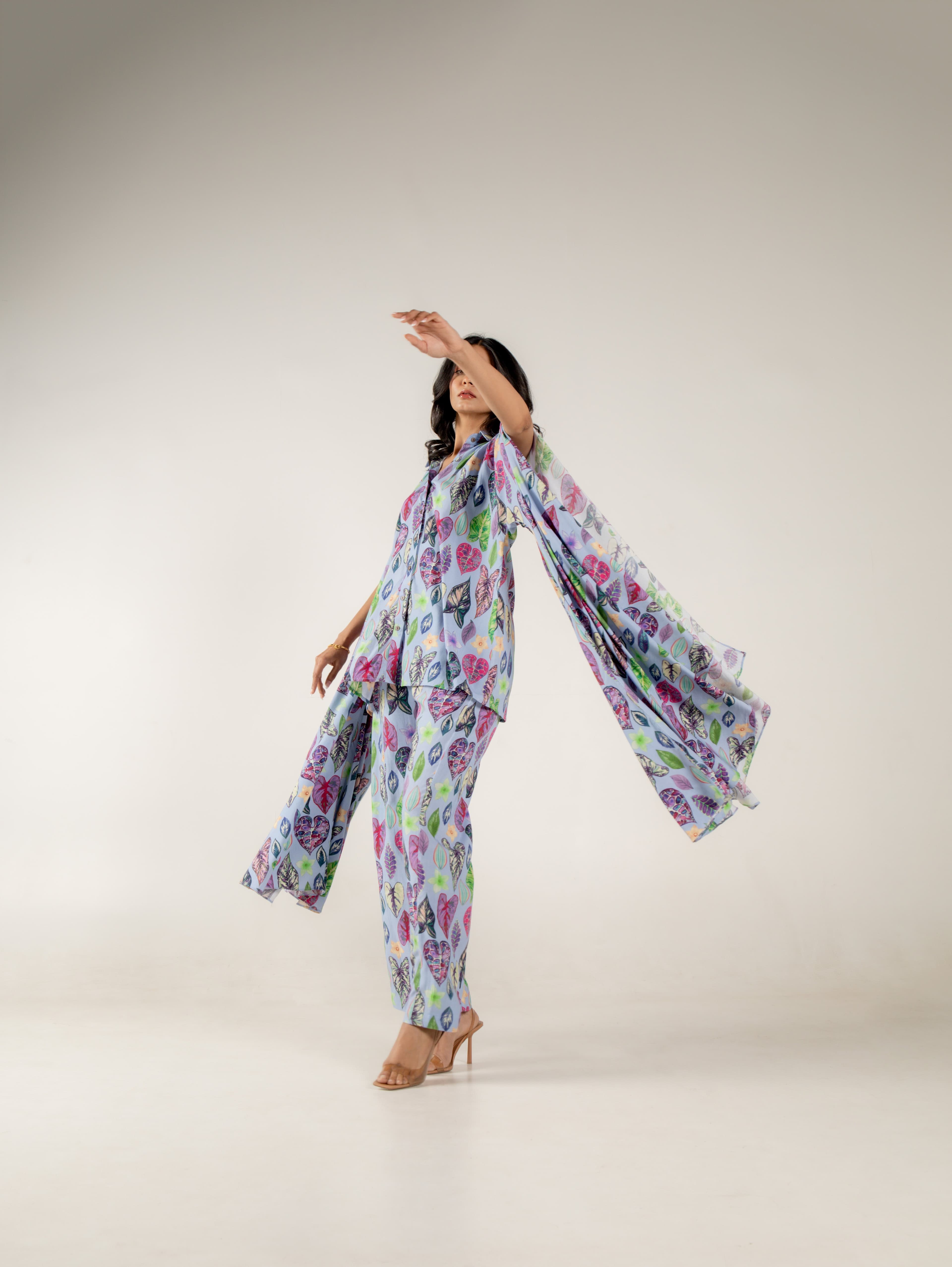 Thumbnail preview #3 for INDYA SET
