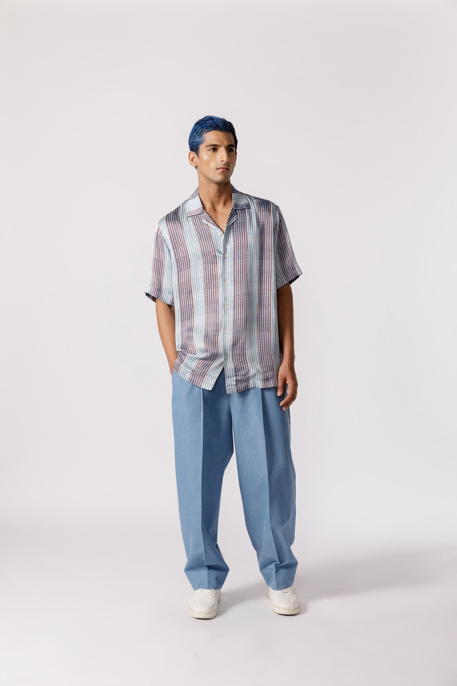 Thumbnail preview #1 for Checkered breeze resort shirt