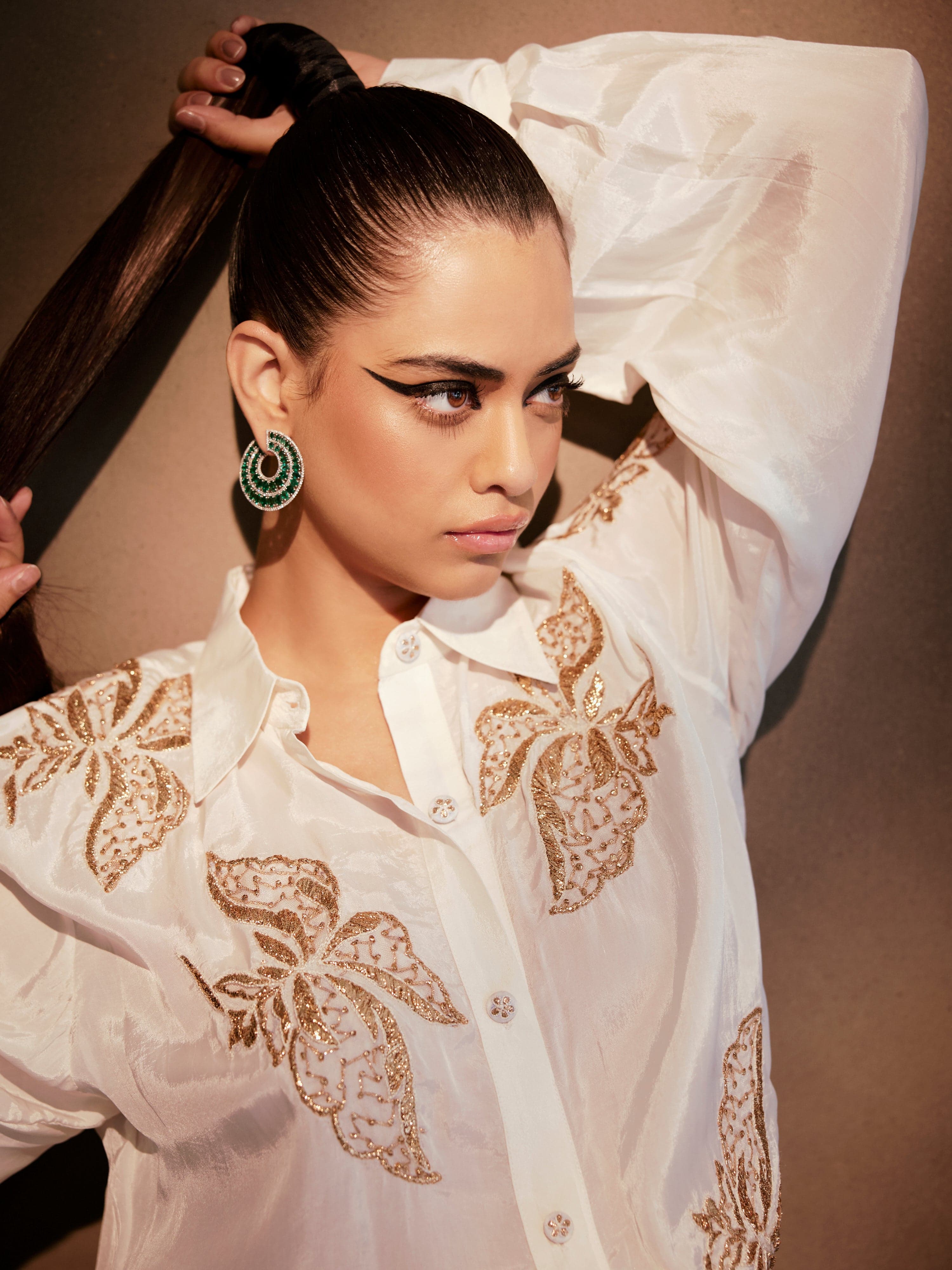 Thumbnail preview #2 for White silk shirt paired with Banarasi weave Pants