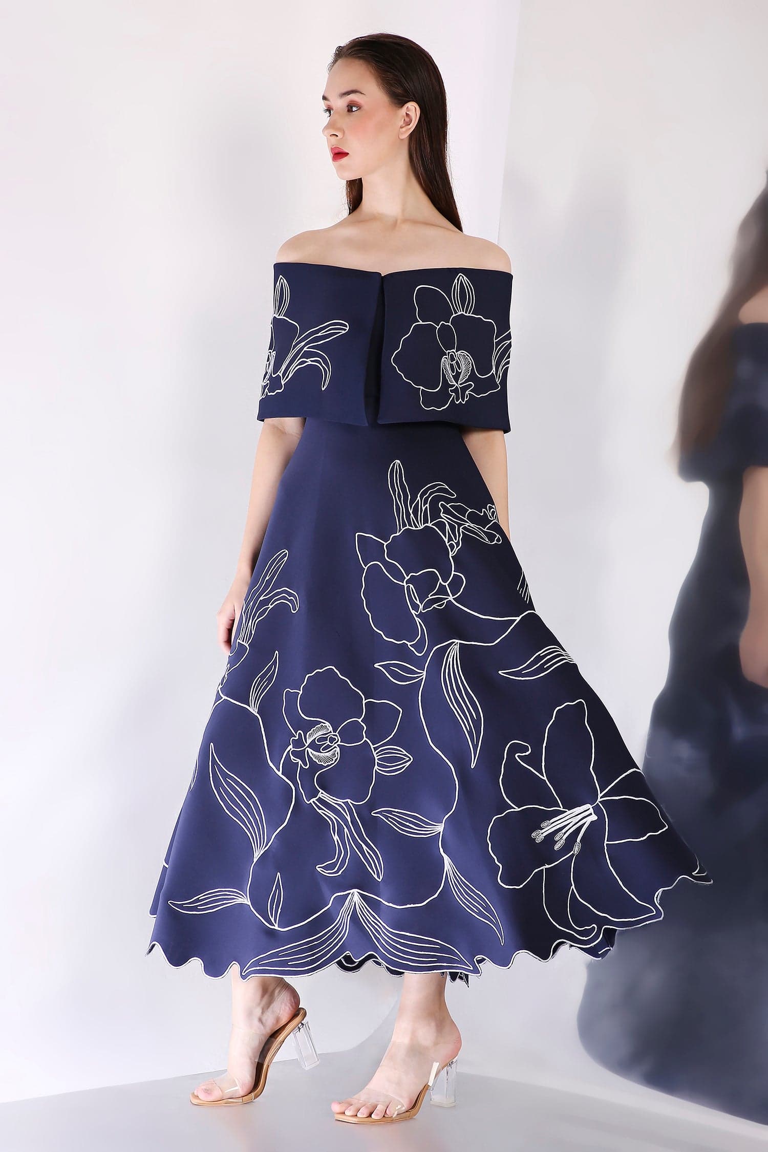 Thumbnail preview #2 for Midnight Vero + Embroidered Wrap