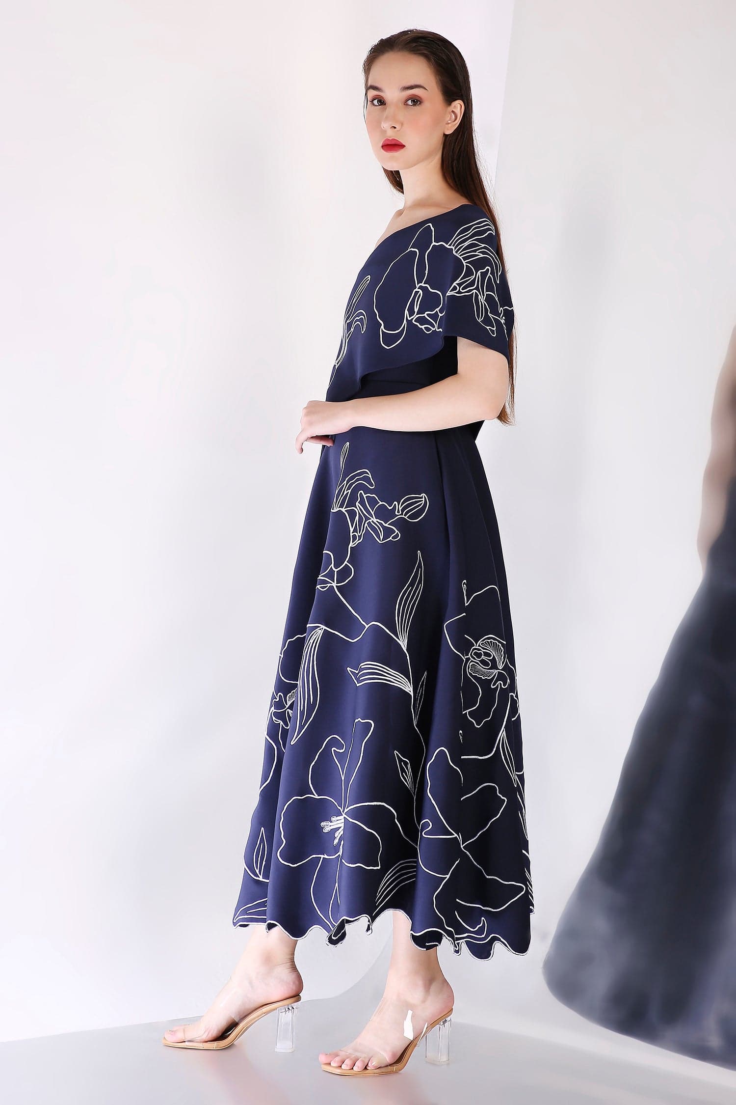 Thumbnail preview #7 for Midnight Vero + Embroidered Wrap