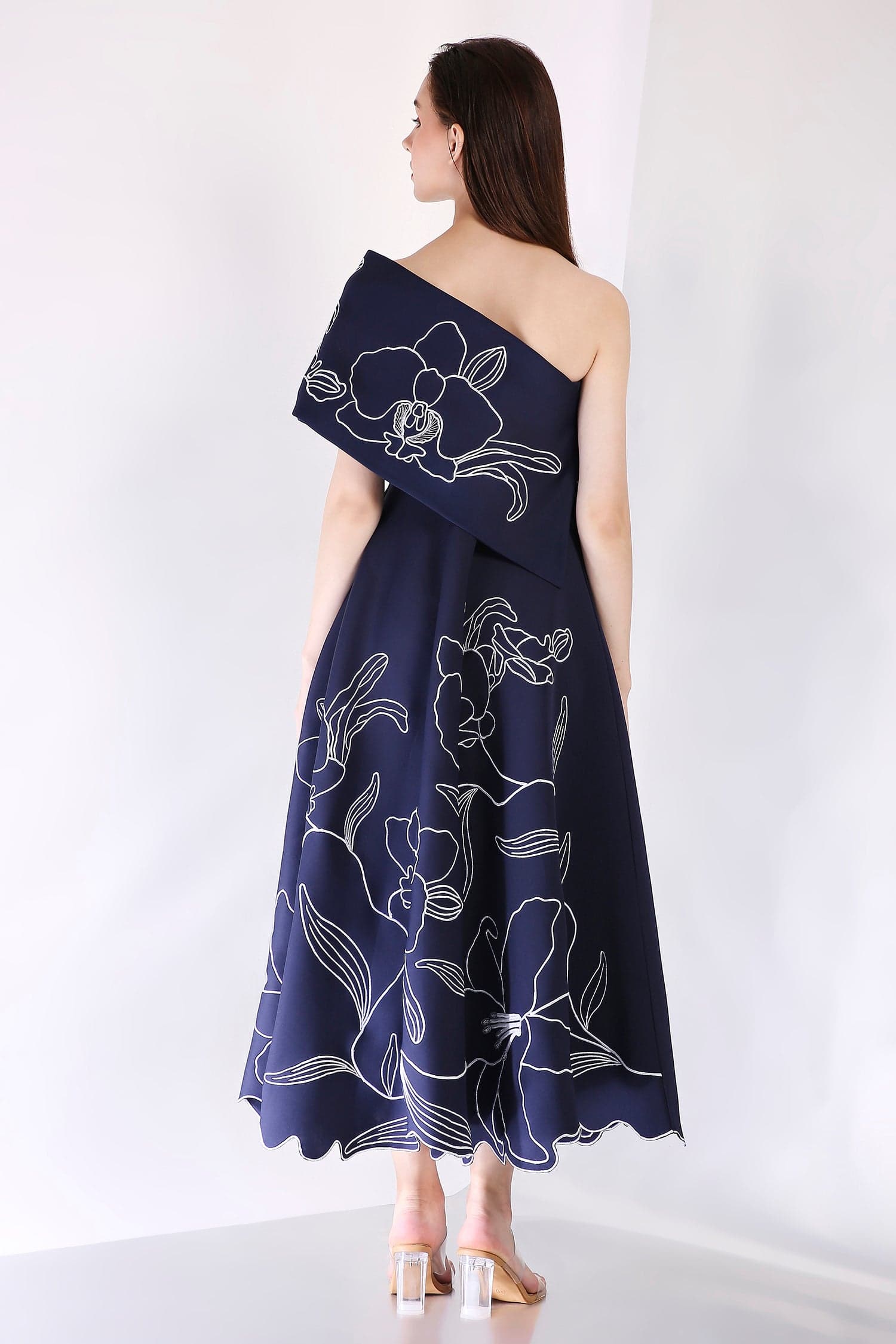 Thumbnail preview #9 for Midnight Vero + Embroidered Wrap