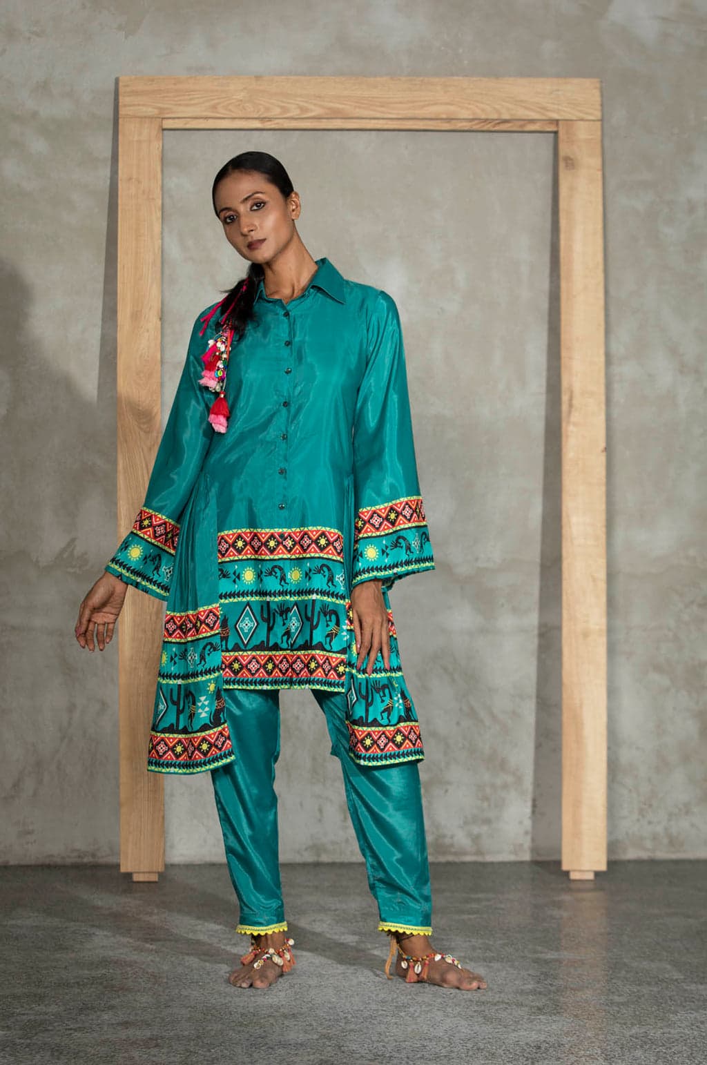 Thumbnail preview #1 for Jabali Gathered Tunic With Pants