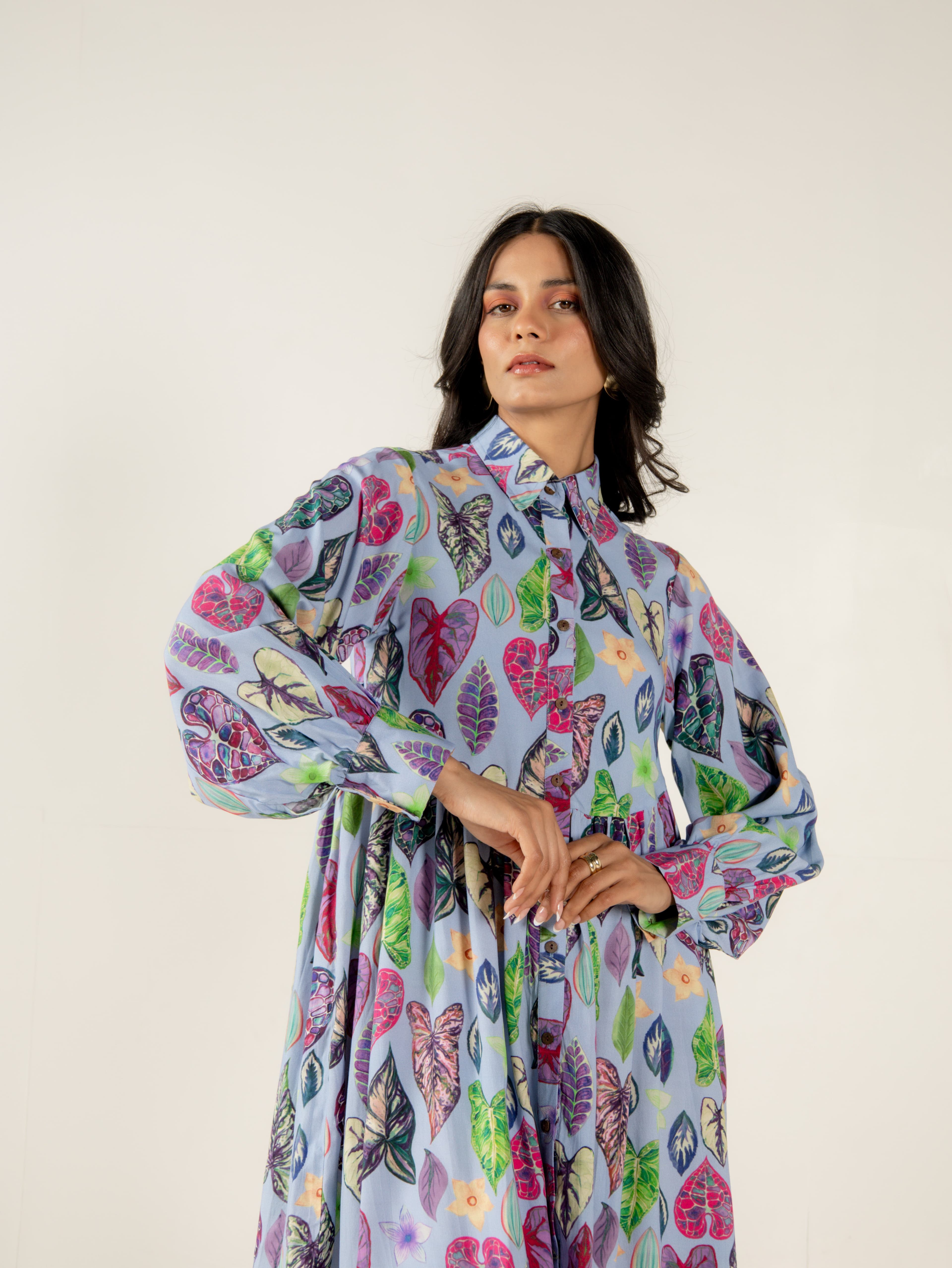 Thumbnail preview #3 for BLÈU DRESS