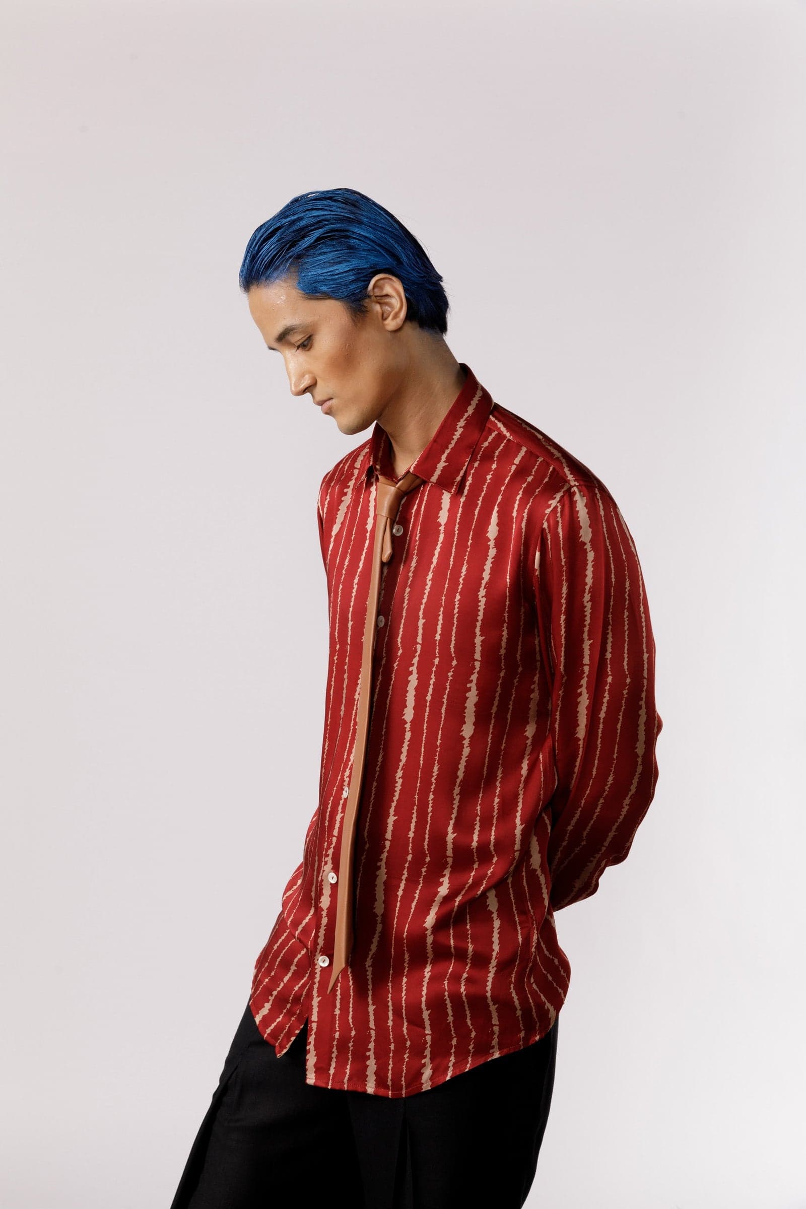 Thumbnail preview #2 for Red cascade silk shirt