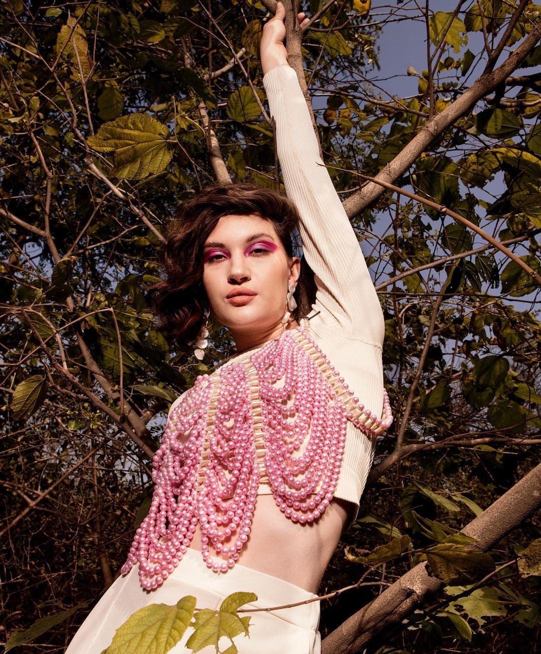 Thumbnail preview #1 for Daisy Pearl Halter Top Pink