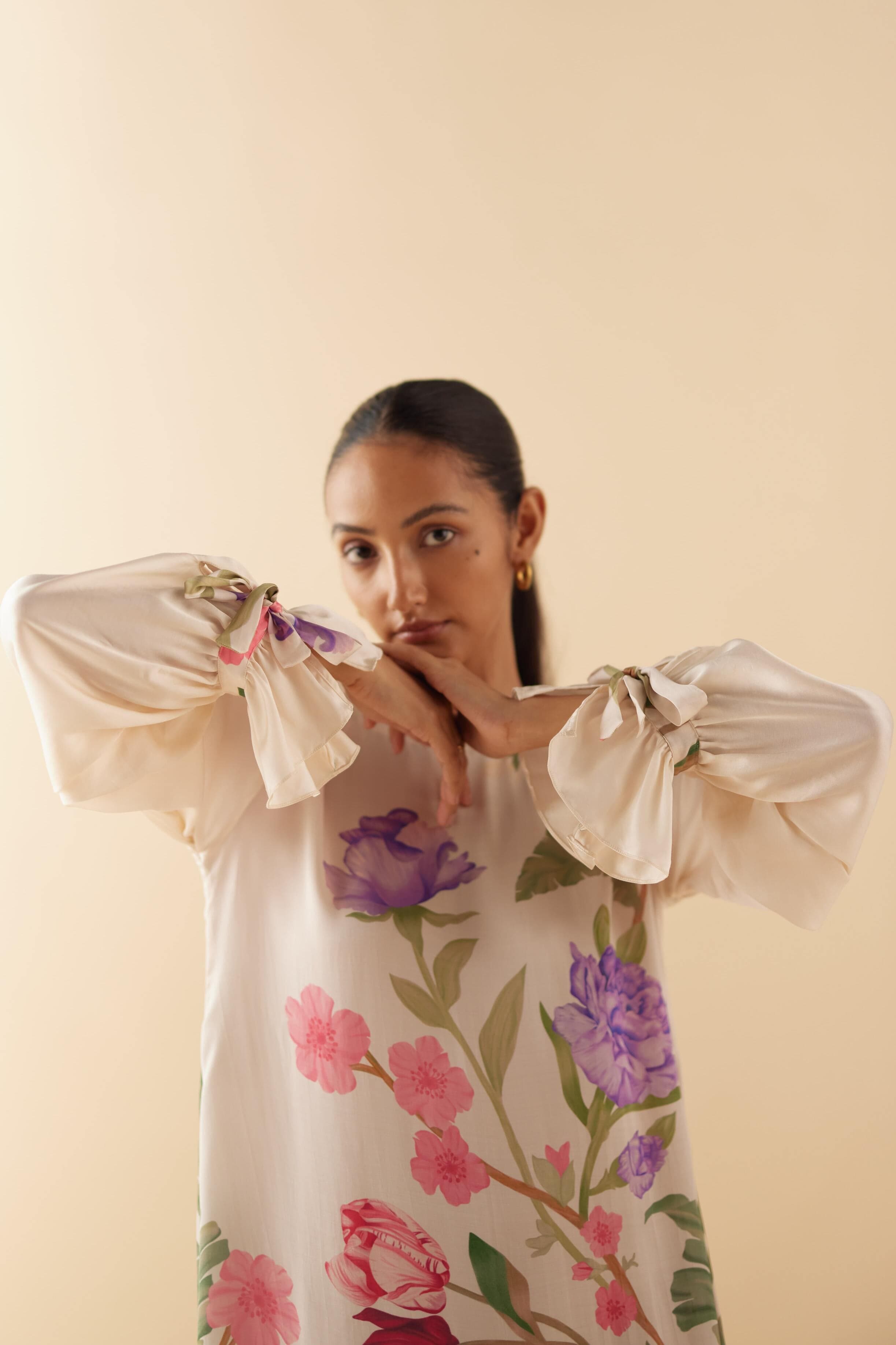 Thumbnail preview #2 for Floral Dream Lounge Dress