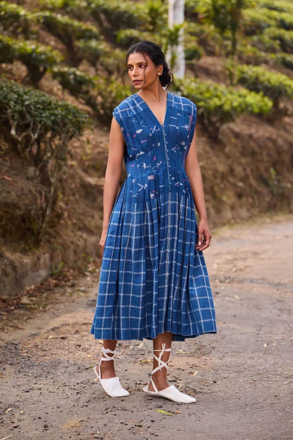 Thumbnail preview #1 for Elakshi Dress