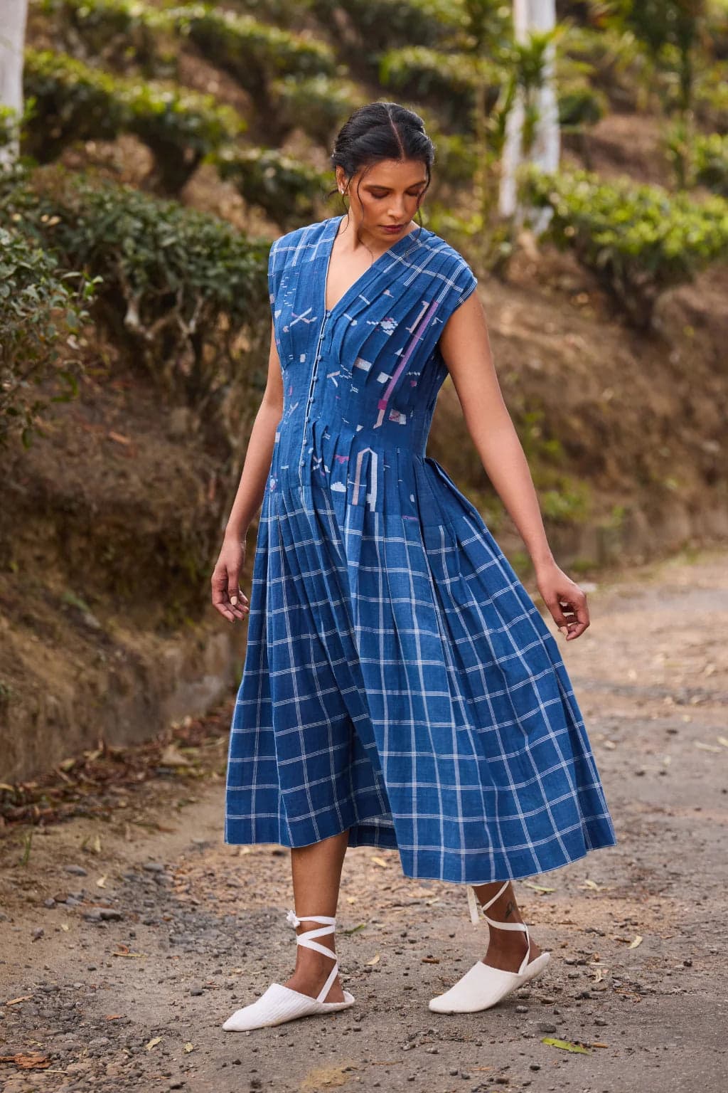 Thumbnail preview #2 for Elakshi Dress