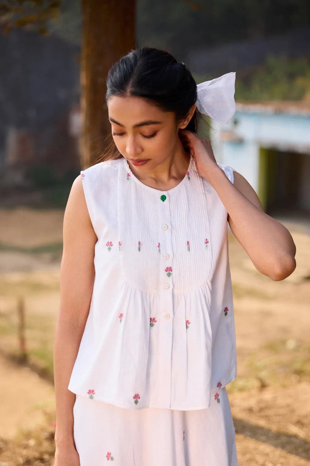 Thumbnail preview #1 for Shiuli Top
