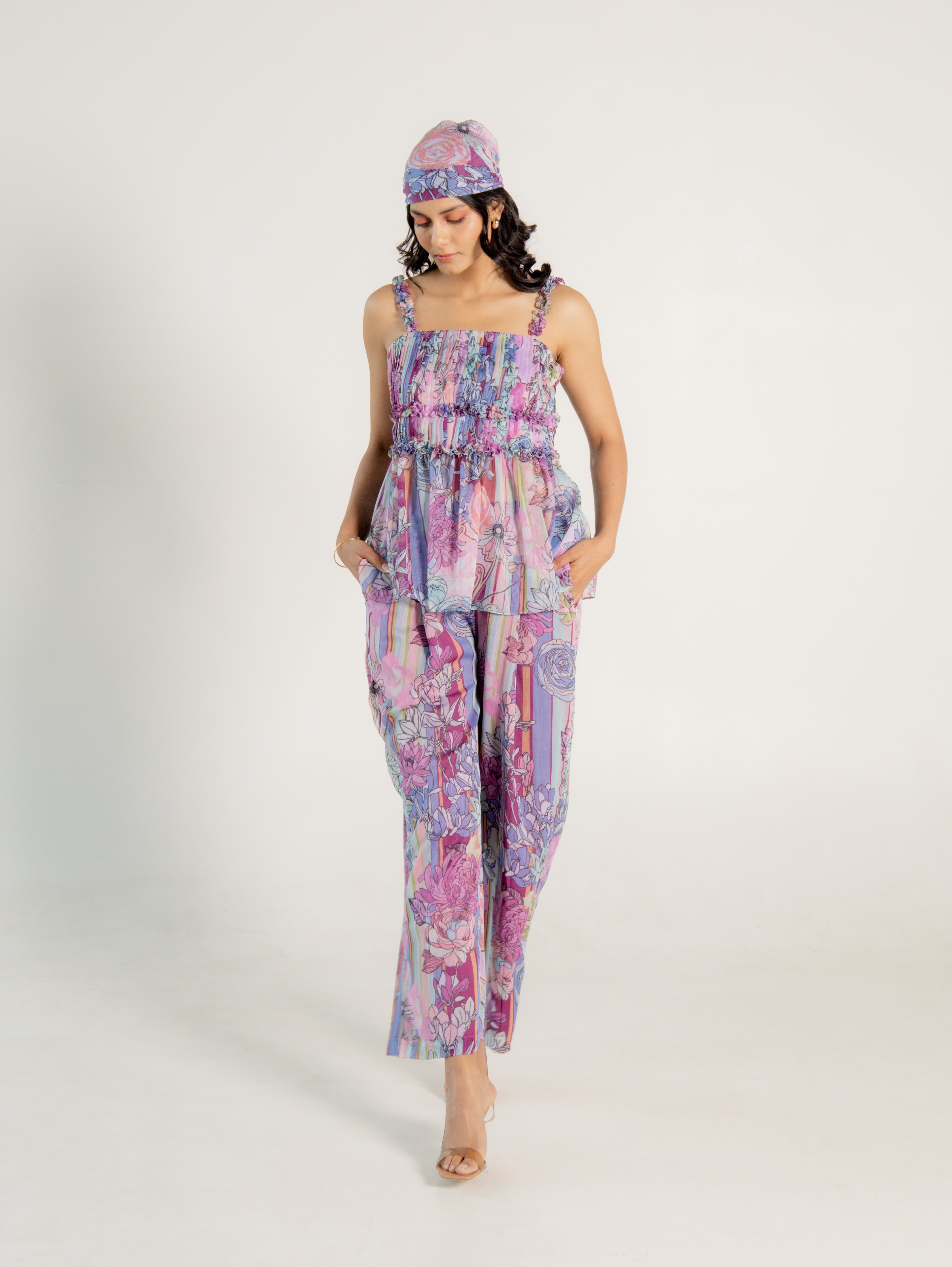 PASHA SET, a product by Aroop India