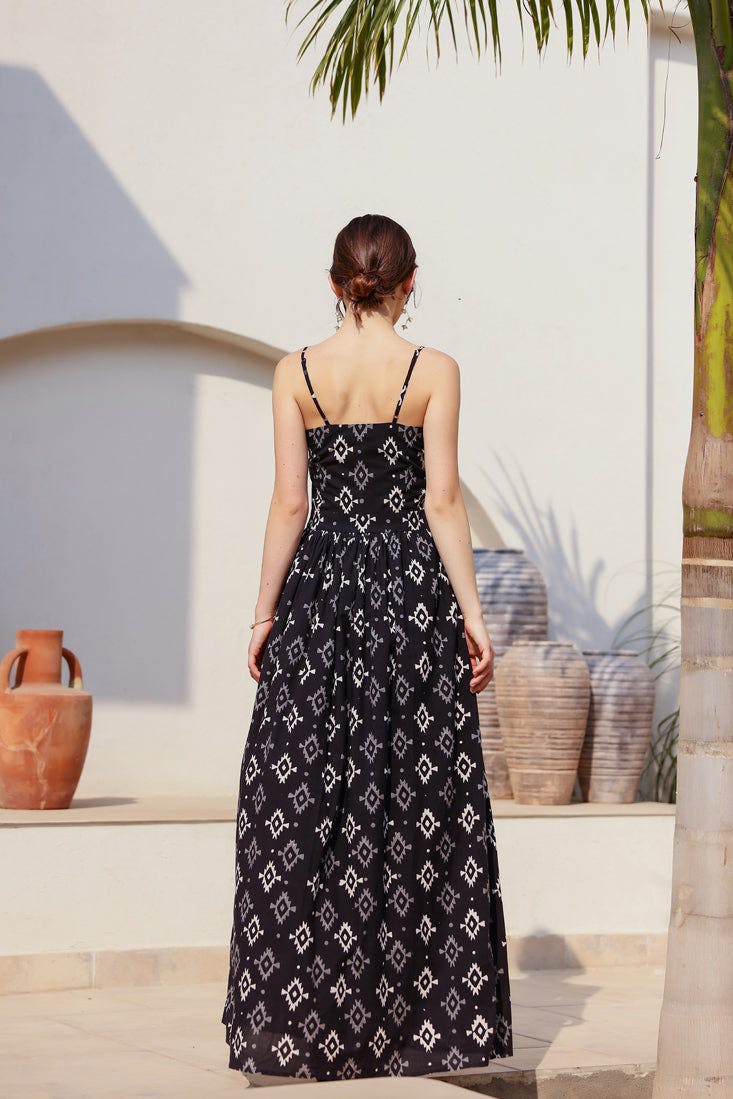 Thumbnail preview #1 for Heidi - Dark Moon Front Twist Maxi