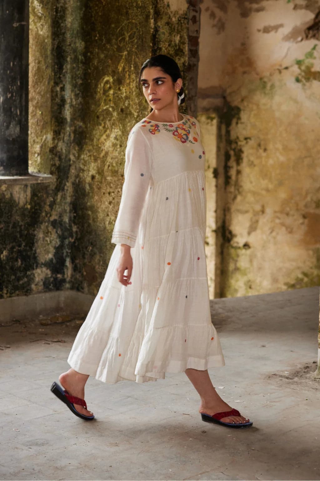 Thumbnail preview #4 for Gauri Dress