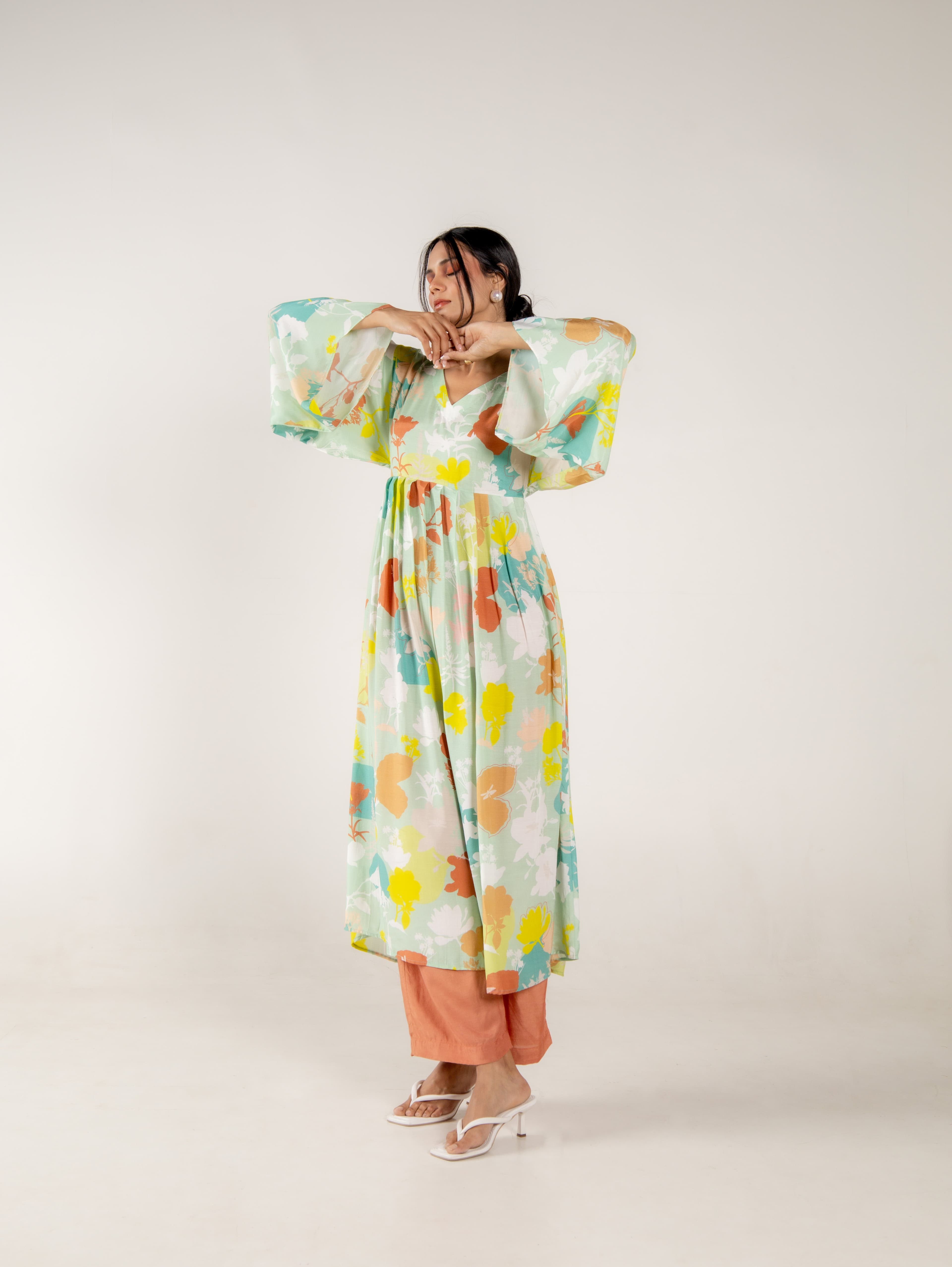 TULIP SET, a product by Aroop India