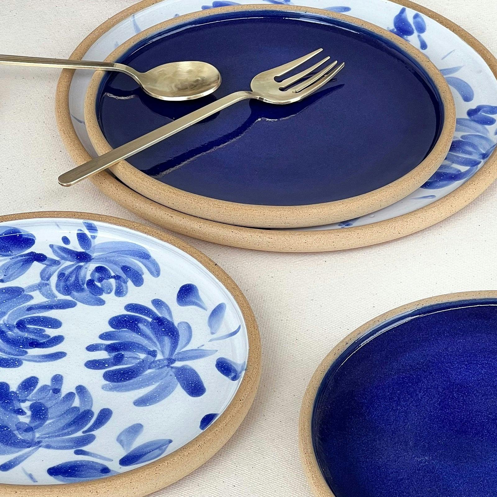 Thumbnail preview #1 for Chrysanthemum Dinner + Side Plate Set