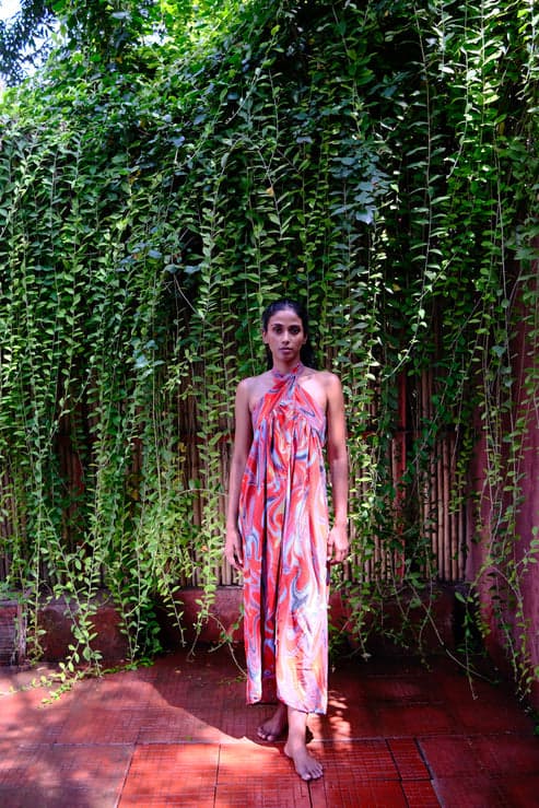 Thumbnail preview #2 for Cayenne Wave Long Tie Up Sarong