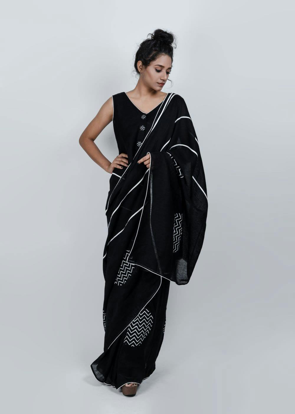 Thumbnail preview #2 for ATBW - Mystic Black Saree