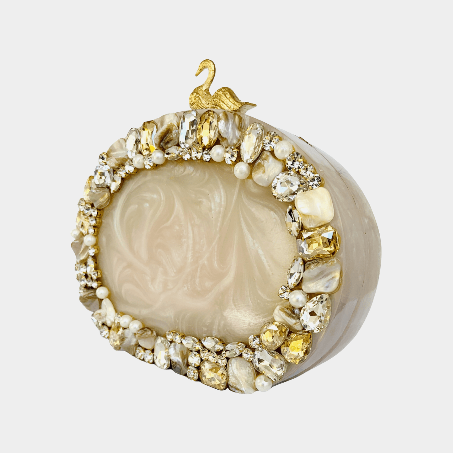 JEWEL OVAL, a product by Clutcheeet