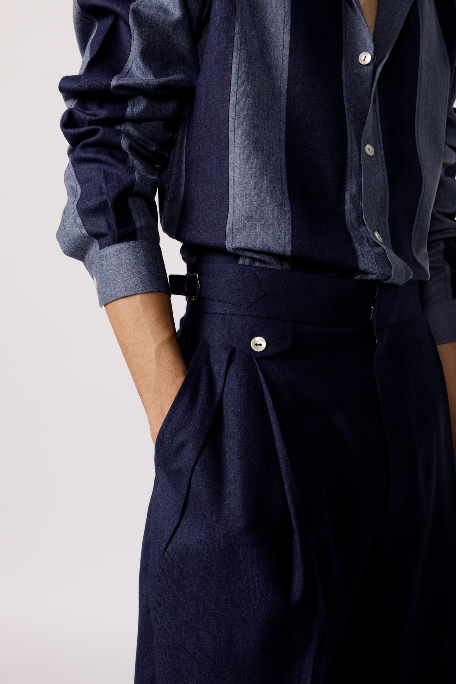 Thumbnail preview #5 for High waisted Pleated pants