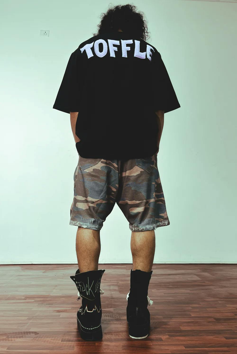 Thumbnail preview #1 for Camo Shorts