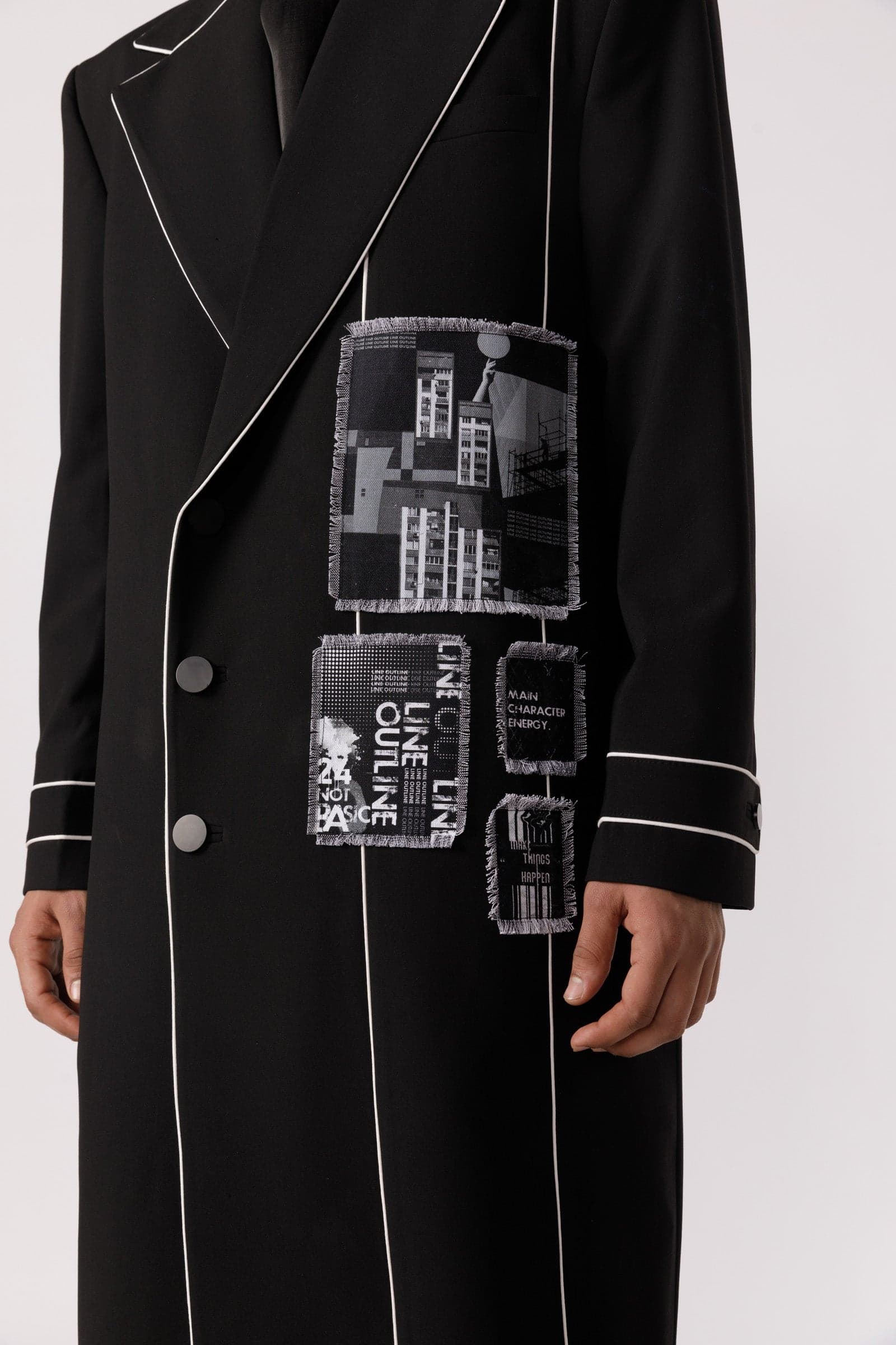 Thumbnail preview #1 for Streamlined patchwork trench