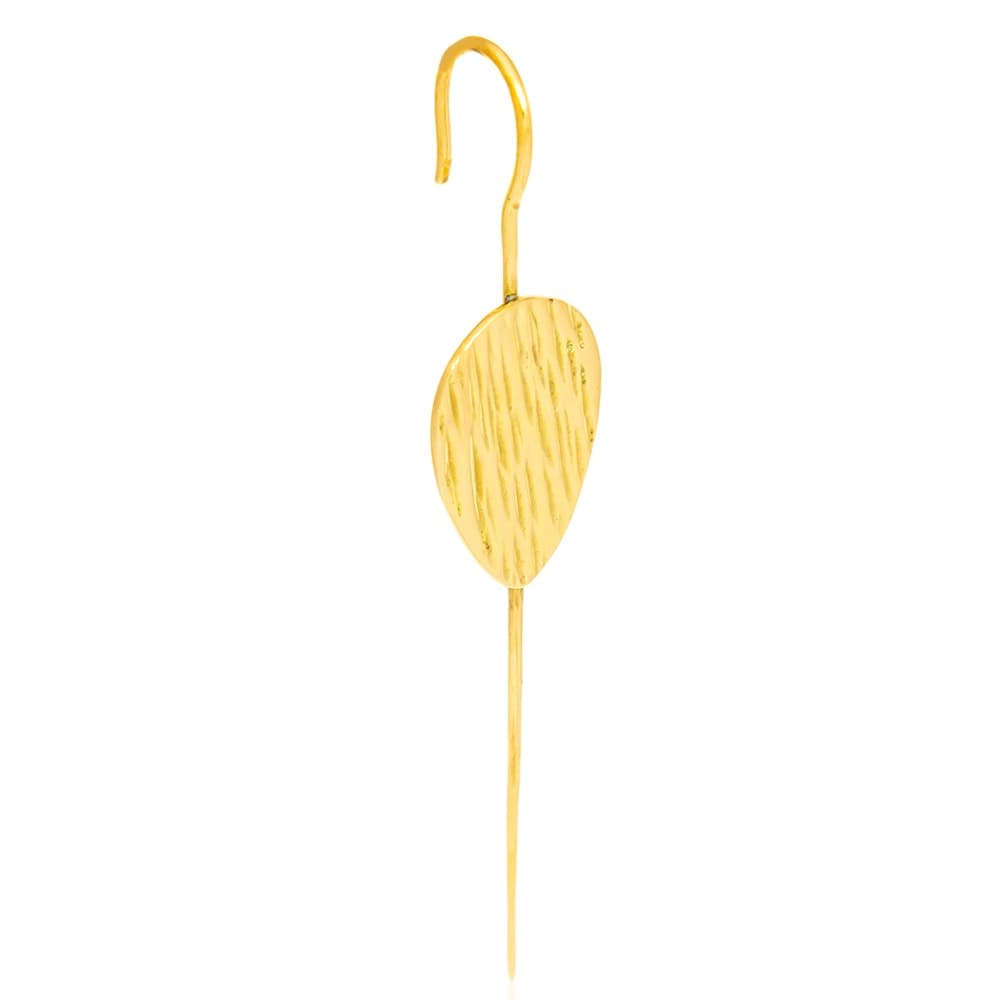 Mbadon Earpin, a product by Adele Dejak