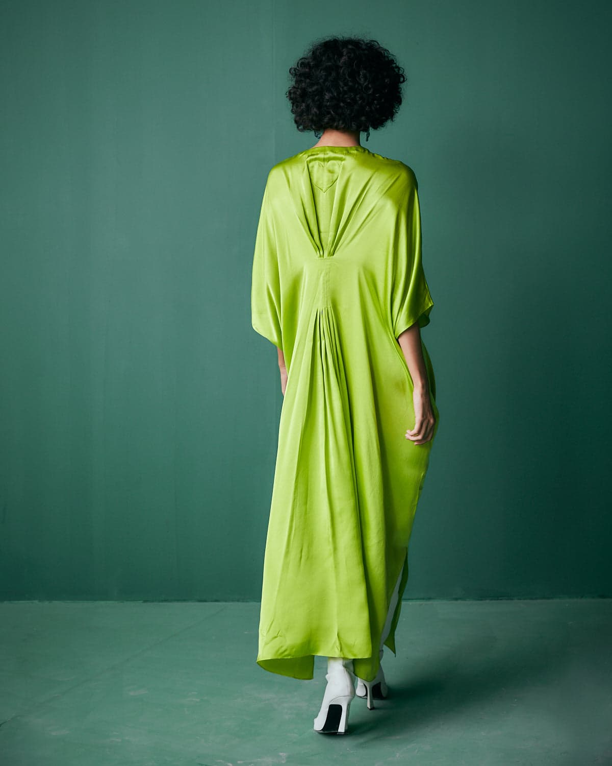 Thumbnail preview #2 for WENOS KAFTAN IN COLOR