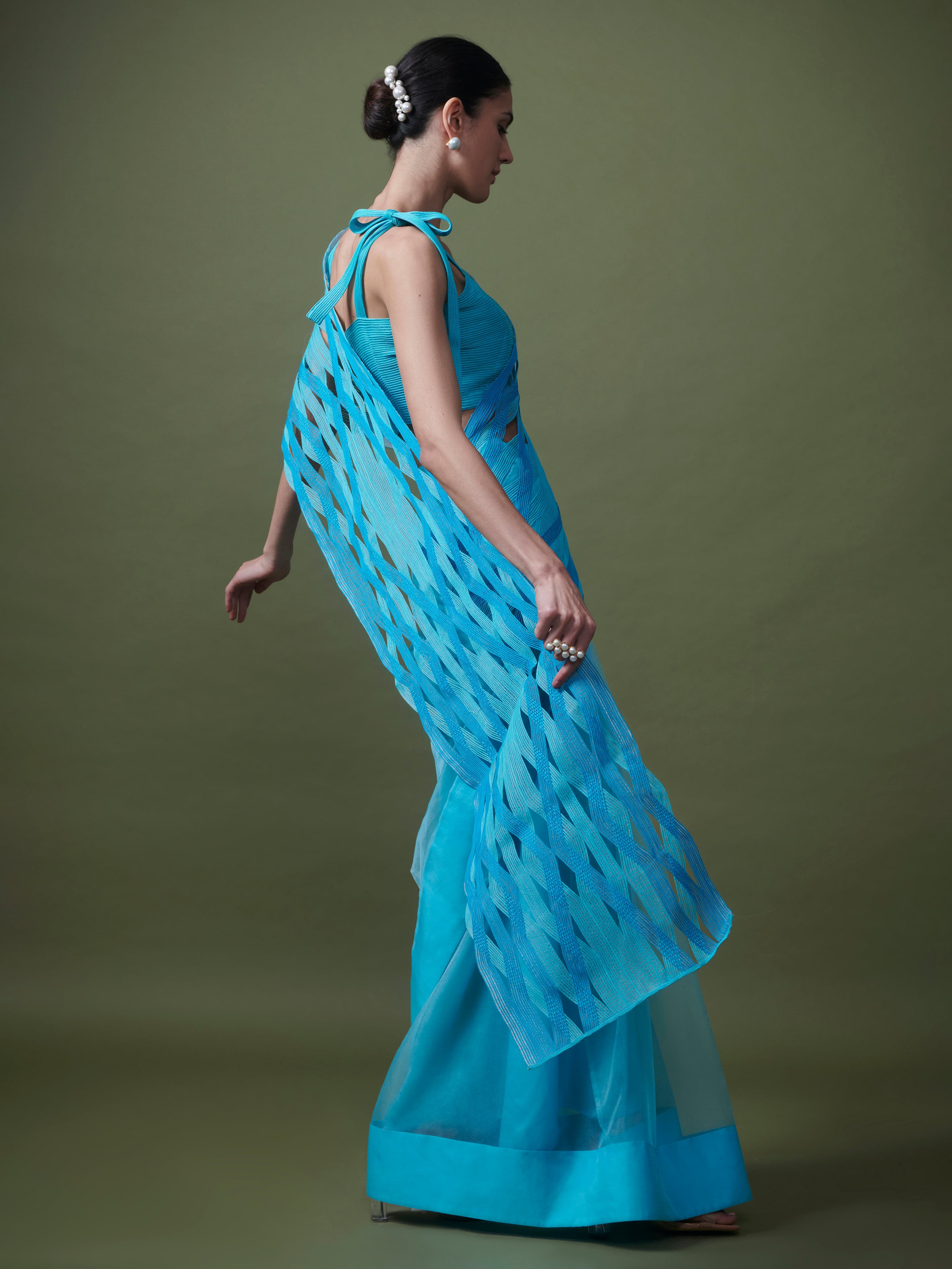 Thumbnail preview #2 for Bi-coloured corded saree