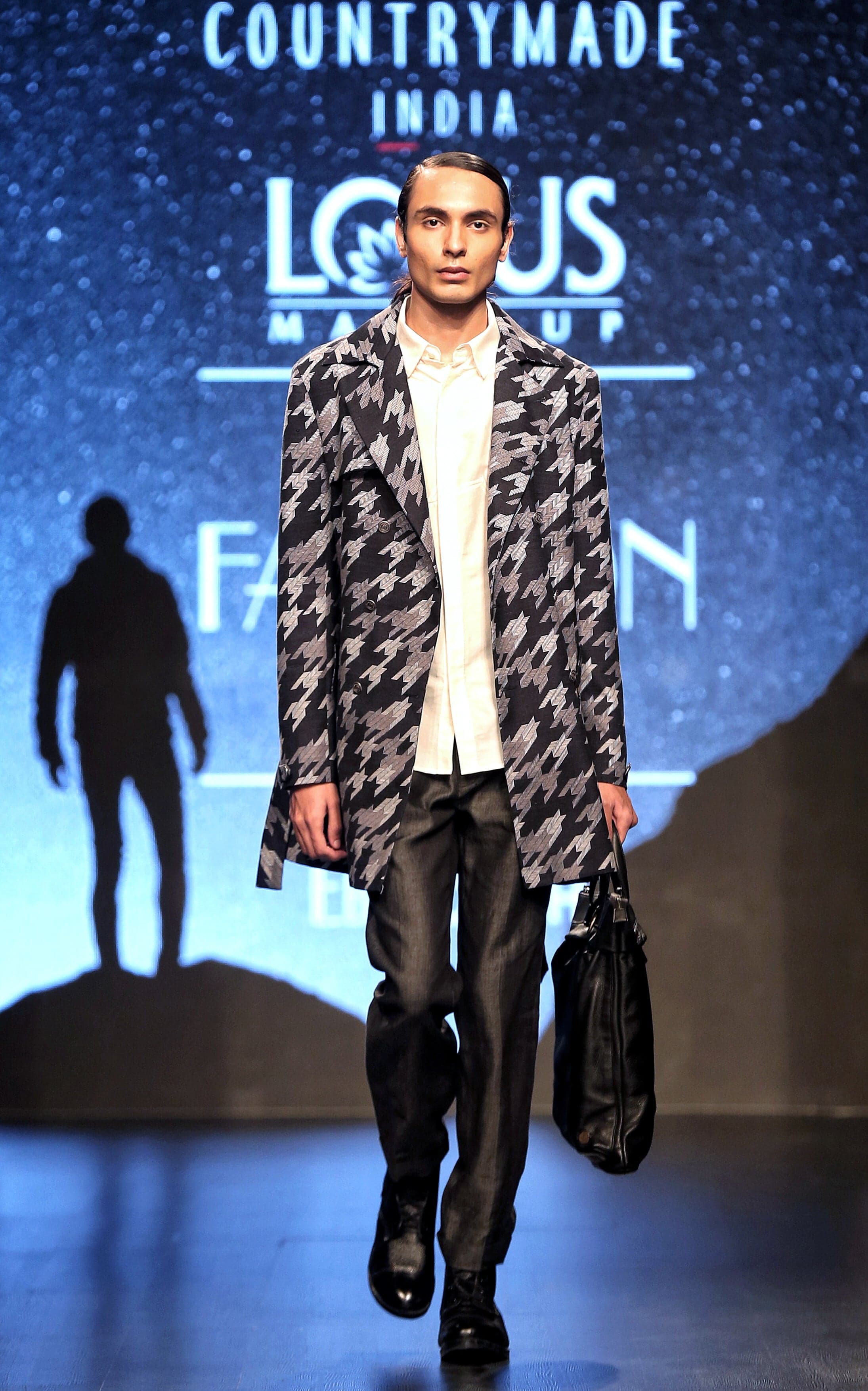 Thumbnail preview #4 for Star Houndstooth Trench