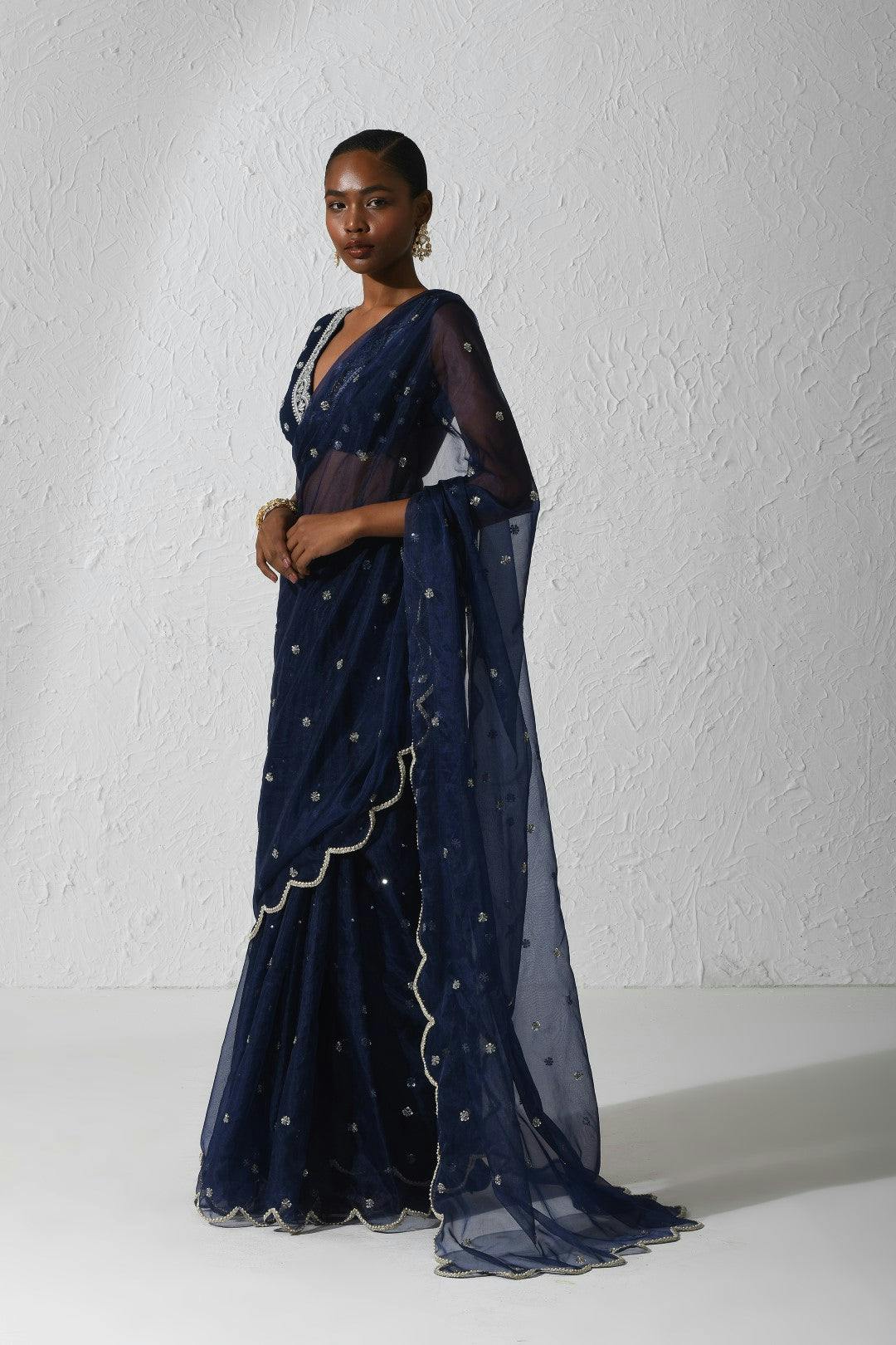 Thumbnail preview #3 for Izel Saree