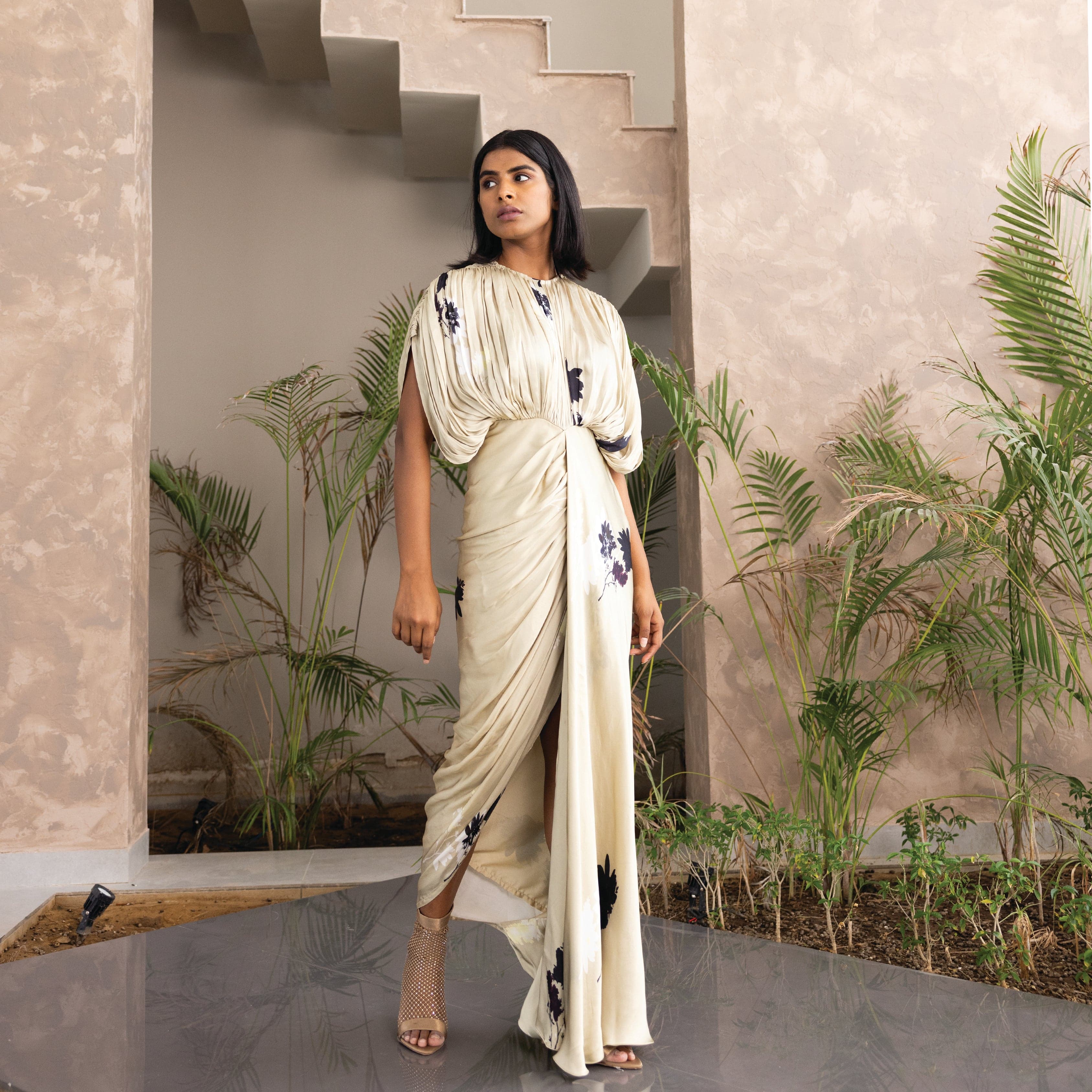 Thumbnail preview #3 for Capri kaftan gown