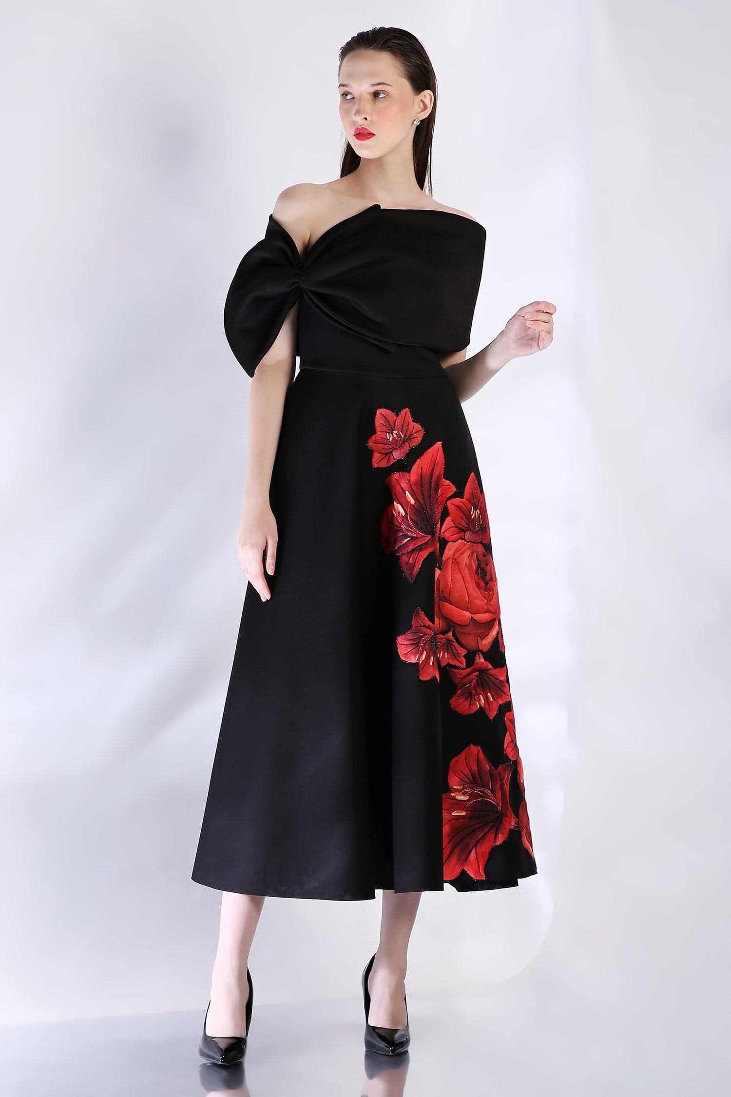 Riva + Bow Wrap, a product by Ozeqo