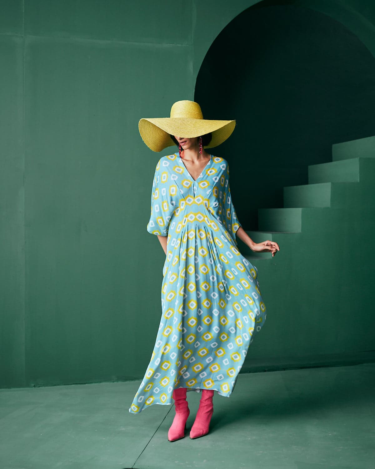 WENOS KAFTAN IN MOMO PRINT, a product by cuin